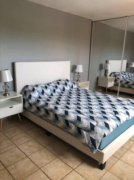 Haudimar Ph Beachfront Apt 4Br/3Bath 이사벨라 외부 사진