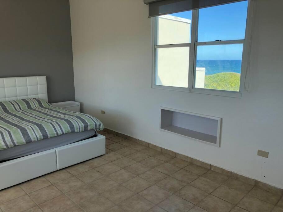 Haudimar Ph Beachfront Apt 4Br/3Bath 이사벨라 외부 사진